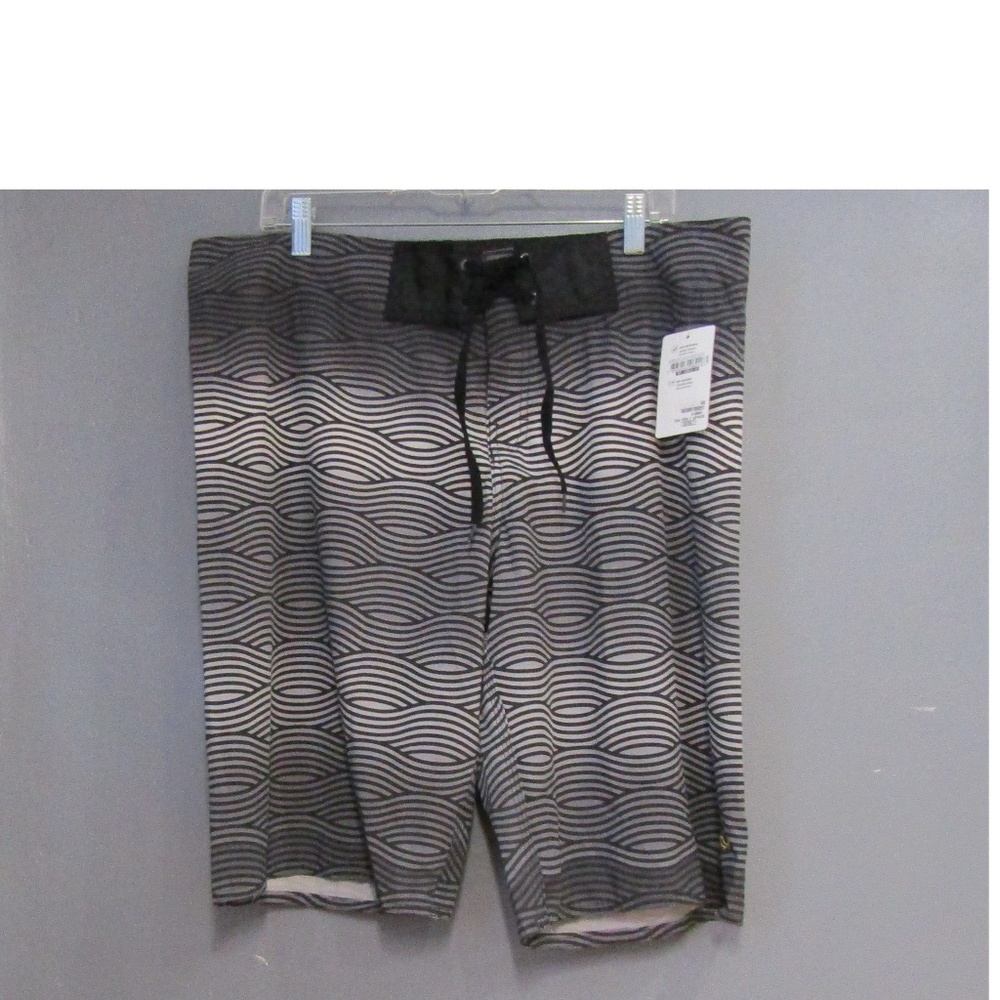 NEW Liquido Dry Wicking Antimicrobial Board Shorts